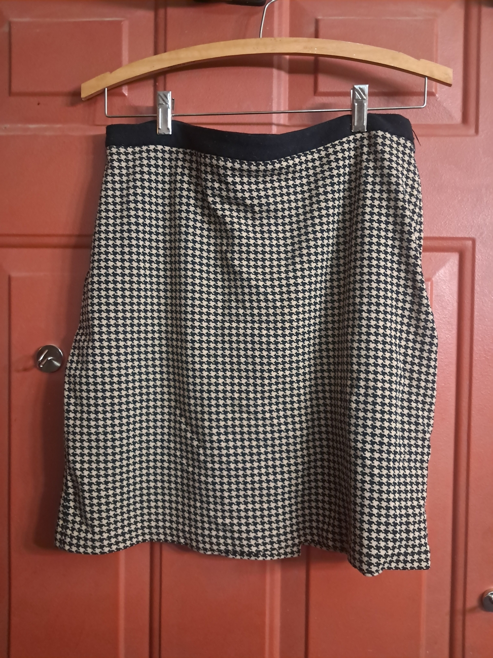 Vintage Ann Taylor Houndstooth A-Line Skirt - Black & Cream